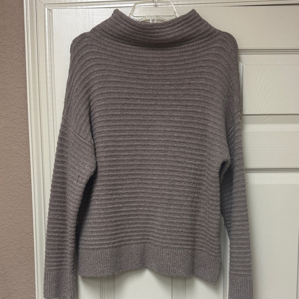 Excellent condition madewell brown cowl neck sweater